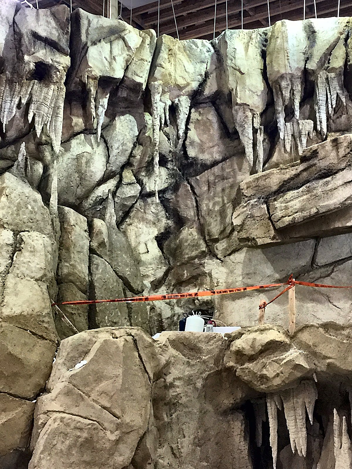 Cave ceiling with sculpted stalactites